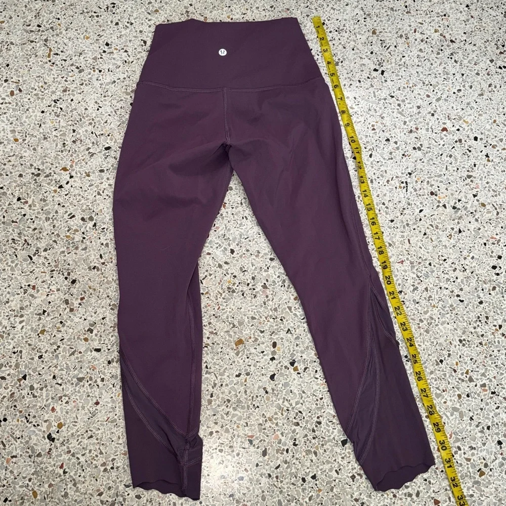 Lululemon Wunder under high rise waist scallop hem crop 23” 4 grape thistle